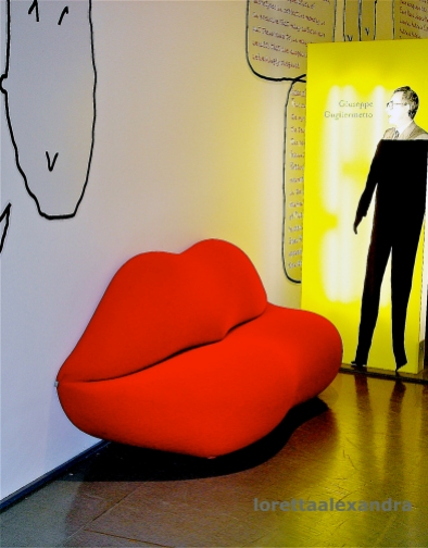 Iconic sofa by designer Giuseppe Gugliermetto